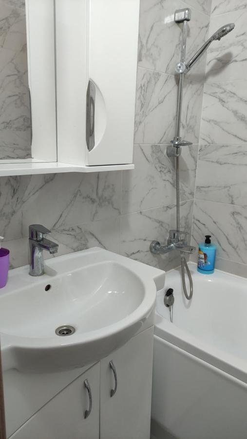 Василя Стуса 10/77 City Rooms Bila Tserkva Bagian luar foto